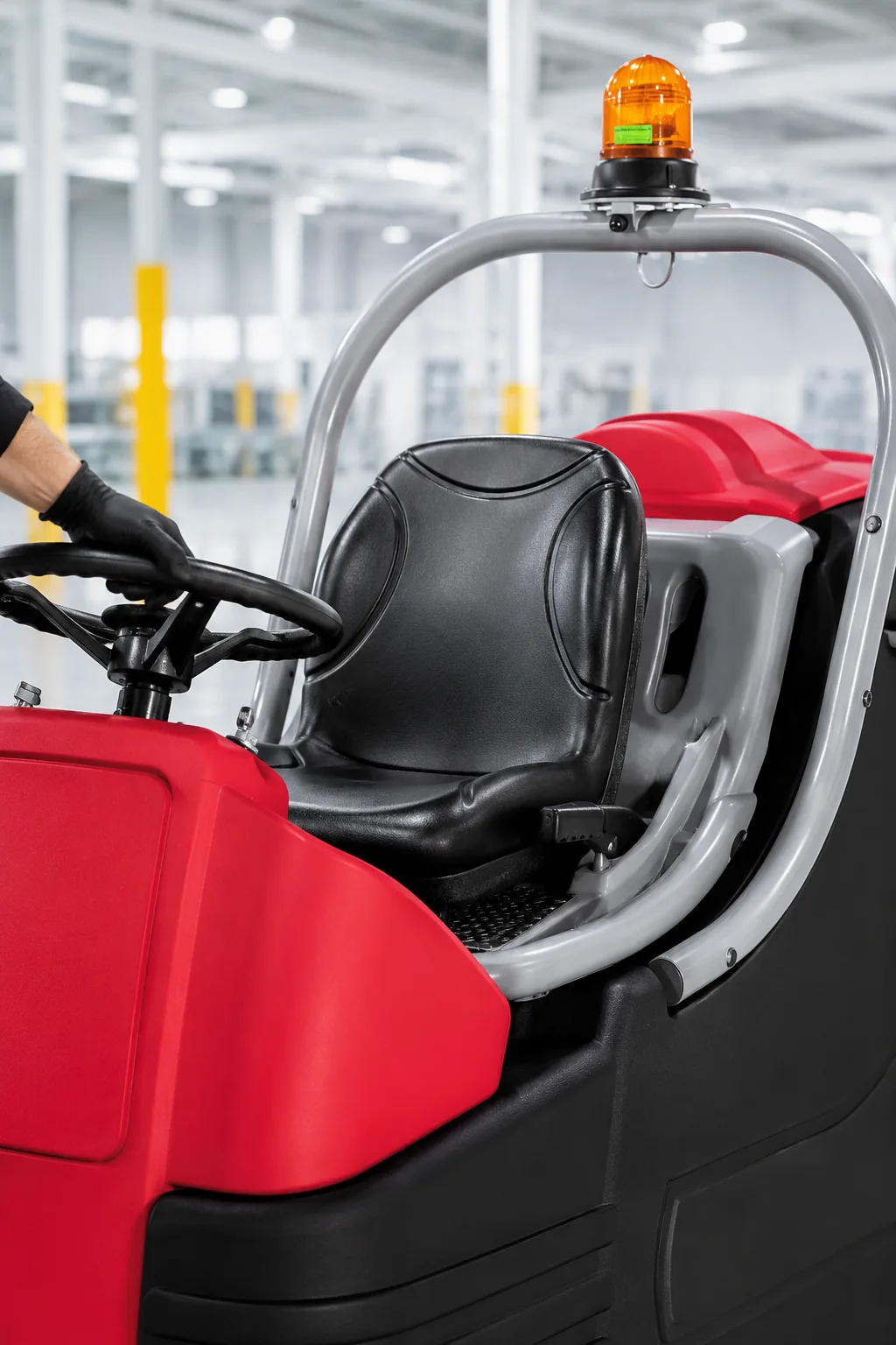 Ride On Scrubber & Sweeper 100S (Traction Battery) – Made in Italy - Image 4