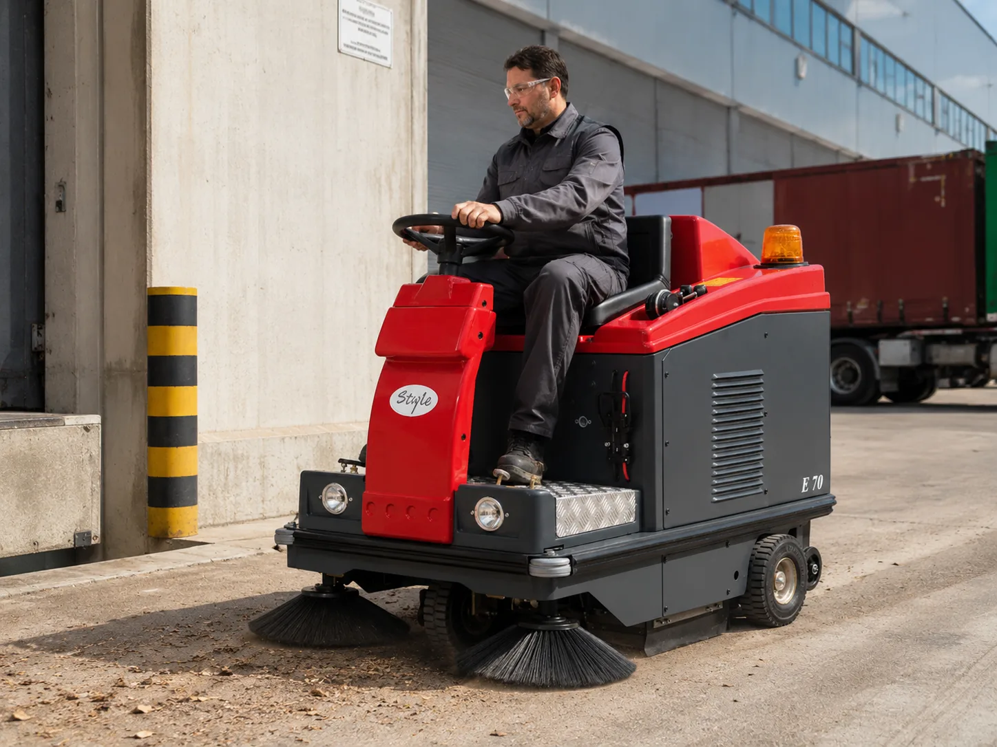 Ride On Industrial Sweeper Style E70 – Cleaning Machines