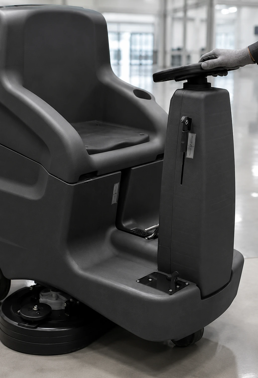 Ride On Scrubber Dryer Xtreme 4100 (Basic) – Made In Italy - Image 4