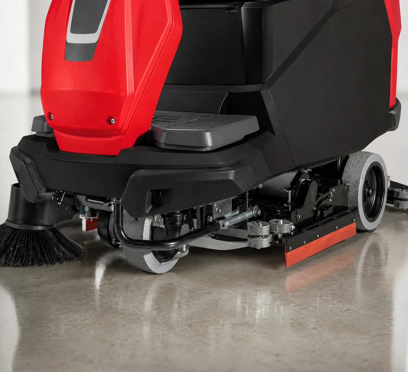 Ride On Scrubber Dryer Topaz 85 floor scrubber